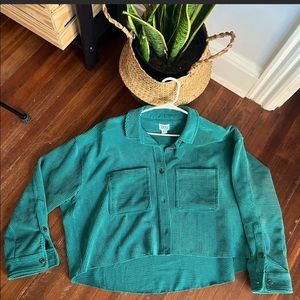 Cropped corduroy urban button up